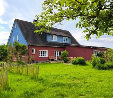 Neuendorf Apartment | Pet-Friendly Ferienhaus am Saaler Bodden: Rated 9.3/10!