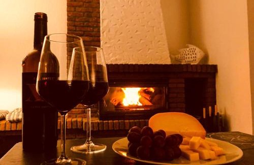 Suurhusen House | Waterfront Retreat: Family-Friendly Getaway at Knockster Tief