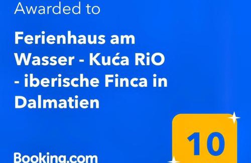 Bilice House | Experience Kuća RiO: Pet-Friendly Oceanfront Retreat