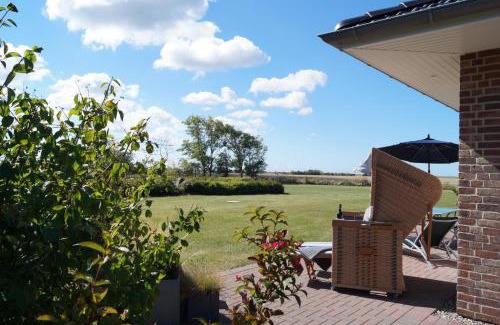 Westermarkelsdorf House | Inviting Ferienhaus Ankerplatz FH2 with Oceanfront Views