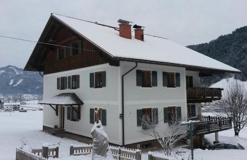 Gosau Apartment | Pet-Friendly Ferienhaus Asserbach - Rated 9/10 by Guests