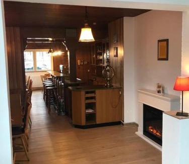 Langewiese House | Perfect Retreat at Ferienhaus Astenblick for Large Gatherings