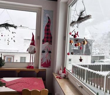 Langewiese House | Perfect Retreat at Ferienhaus Astenblick for Large Gatherings