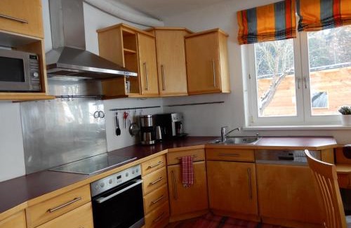 Neumarkt in Steiermark House | Stunning Oceanfront Retreat: Ferienhaus Grohs, 4-Star Stay