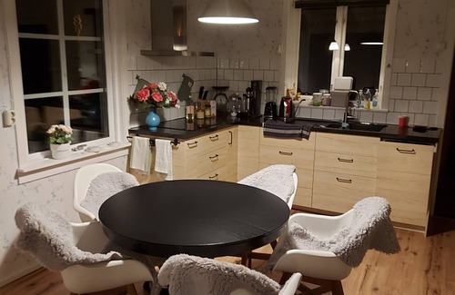 Torsby O House | Relaxing Retreat with Sauna and Hot Tub, Ideal for Families