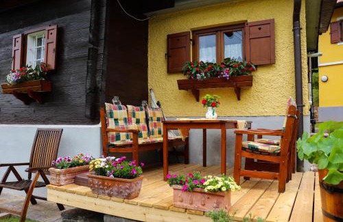 Kogelberg House | Charming Ferienhaus Aurelia: Family-Friendly Retreat