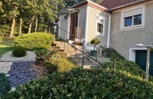 Bad Gleichenberg Apartment | Guest Rated 9.4: Ferienhaus Aussicht Gleichenberg with Ocean View