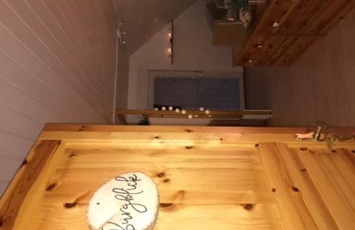 Erlenbach bei Dahn Apartment | Cozy Ferienhaus Bärbelstein with Pet-Friendly Amenities