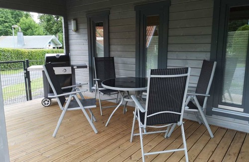 Enspel House | Top-Rated Ferienhaus Barbara with Family-Friendly Amenities