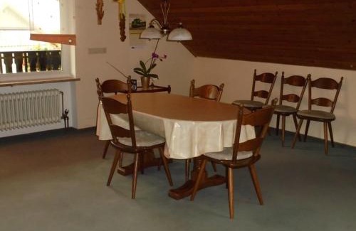 Tannesberg Apartment | Panoramic Views Await at Ferienhaus Bauer - Rated 9.3/10