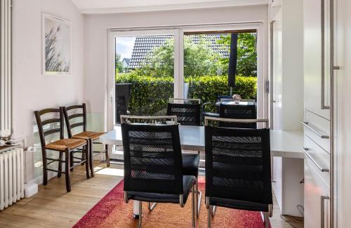 Quickborn House | Pet-Friendly Retreat at Ferienhaus Baumann for Families