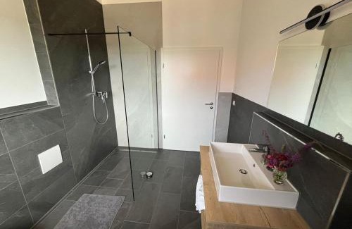 Waggershausen Apartment | Ferienhaus Bergblick19