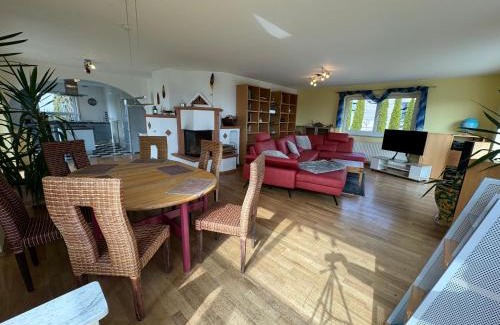 Tettnang House | Discover Ferienhaus Bergblick: Family and Pet-Friendly Retreat
