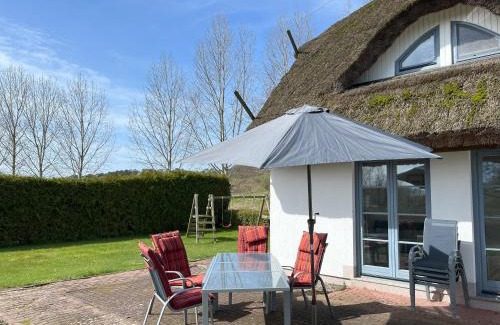 Grubnow Apartment | Family-Friendly Retreat at Ferienhaus Boddenglück