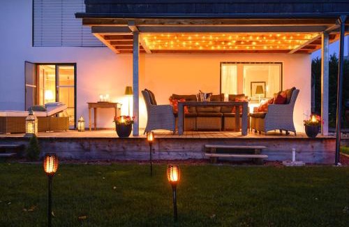 Sankt Johann in Tirol House | Pet-Friendly Oceanfront Retreat: Ferienhaus Chalet Kitzalp