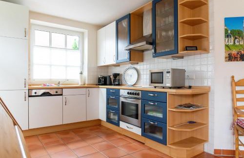 Carolinensiel Apartment | Family-Friendly Ferienhaus Canvas Carolinensiel "Langeoog"