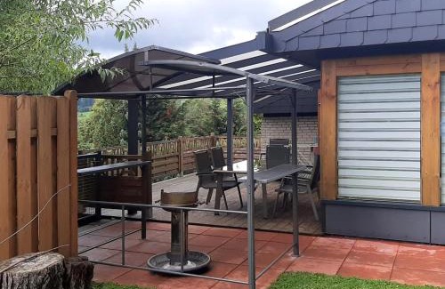 Feriendorf Hennesee House | Family-Friendly Ferienhaus DANA with an 8.5/10 Rating