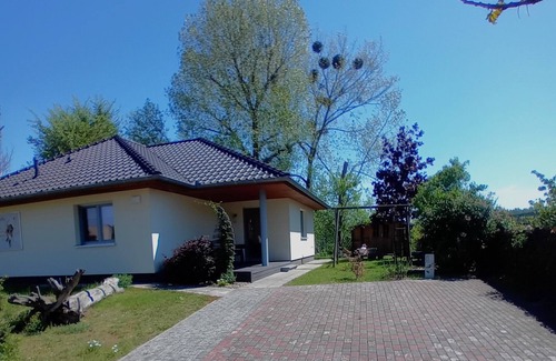 Hohenwutzen House | Cozy House with Garden and Direct Access to the Oder