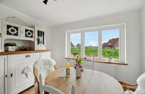 Luhe Apartment | Ferienhaus "Deichperle" mit Flussblick