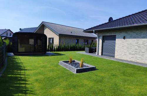 Barssel House | Cozy Ferienhaus Devilina with Sauna by Harkebrügger See