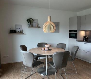 Heringhausen House | Scenic Ferienhaus Diemelblick 14 with Lake Views & Sauna
