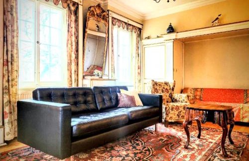 Klipphausen House | Oceanfront Retreat at Ferienhaus Dr. Müller - 4 Stars, Rated 9.5
