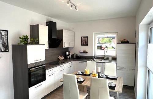 Apeldorn House | Cozy Ferienhaus "Elstar" in Meppen with Free Netflix & WiFi