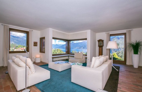 Cadenabbia House | Spacious Holiday Home for 12 Guests in Cadenabbia