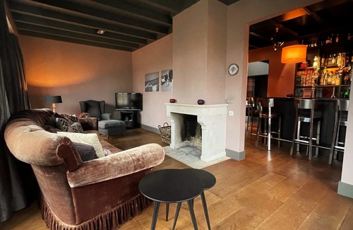 Dishoek House | Spacious Retreat for 18 Guests in Koudekerke