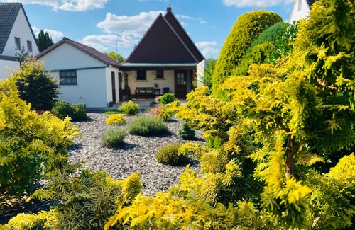 Annenriede House | Cozy Retreat for 3 Guests with Ocean View in Delmenhorst