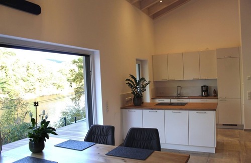 Heimbach House | Exclusive 90m² Retreat for 4 Guests in Heimbach