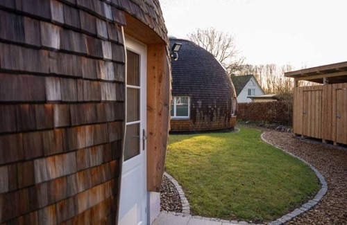 Muritz House | Oceanfront Retreat for 4 Guests in Beautiful Penzlin