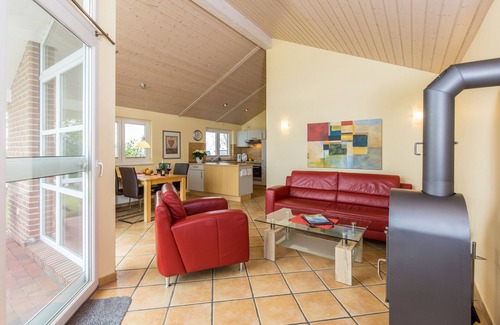 Bojendorf House | Comfortable Holiday Home for 5 with Ocean View in Fehmarn