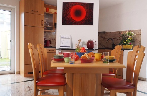 Muritz House | Cozy Retreat for 6 with Ocean View in Göhren-Lebbin