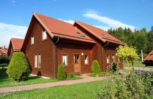 Rotacker House | Cozy Retreat for 6 with Spa & Kitchen in Hasselfelde