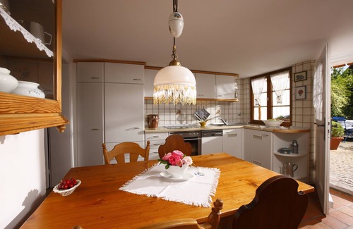 Kirchzarten House | Ideal Ferienhaus for 6 Guests in Kirchzarten - Top Rated!