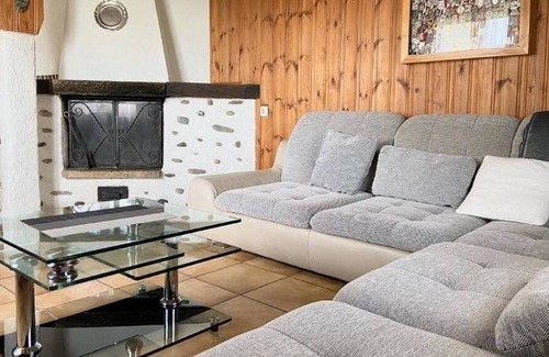 Courtepin House | Ferienhaus für 6 Gäste mit 130m² in Barberêche