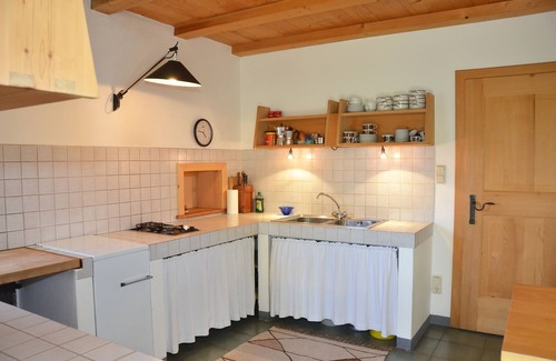 Verano House | Perfect Holiday Home for 8 Guests in Vöran with Kitchen