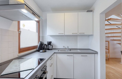 Kirchheim House | Spacious Kirchheim Retreat for 9 with Top Amenities