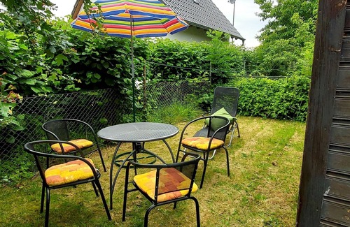 Juliusruh House | Cozy Holiday Home for 4 with Kitchen in Breege