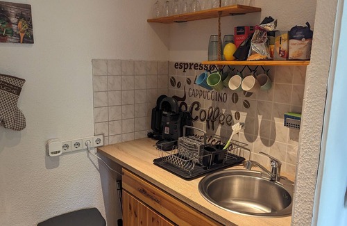 Grunefeld House | Ideal Holiday Home for 4 with Kitchen in Schönwalde-glien