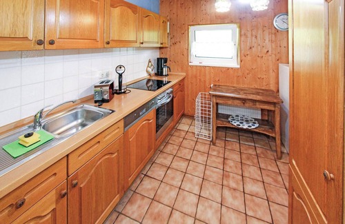 Furstenhagen House | Top-Rated 2 Bedroom Retreat with Lake View in Fürstenhagen