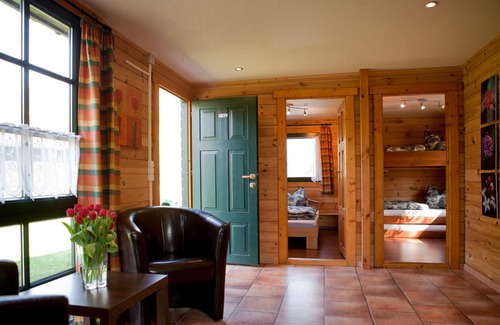Lubbenau/Spreewald House | Cozy Retreat for 4 Guests with Ocean Views in Lübbenau