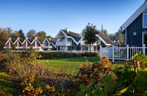 Bad Saarow House | Inviting Ferienhaus „Falster“ with Hot Tub in Bad Saarow