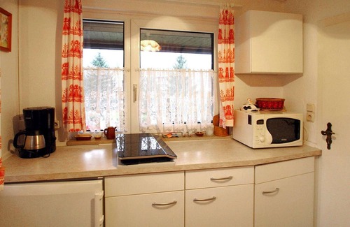 Oybin House | Charming Cottage Retreat in Oybin - 9/10 Guest Rated!