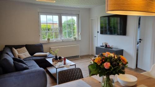 Dornumersiel House | Discover Ferienhaus-Friesenengel: Family & Pet Friendly Retreat