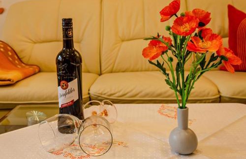 Riepe Apartment | Family-Friendly Ferienhaus Gerken Amselnest - Rated 10/10