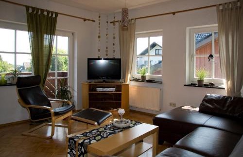 Schleiden House | Delightful Ferienhaus Ginsterblüte: Rated 9.1 with Breakfast
