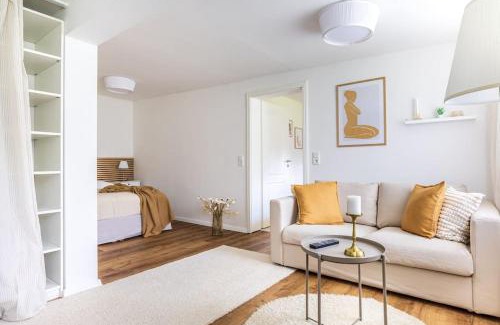 Joachimsthal House | Ferienhaus Goldene Zeit I Terasse I Parkplatz I 3 SZ I 2 Bäder I 2 min zum See
