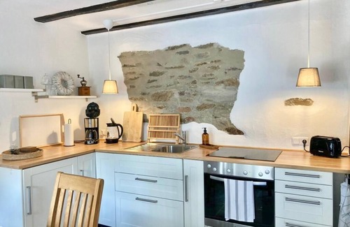 Pommern House | Stay at Ferienhaus Goldstück: Wine Valley Retreat with Spa